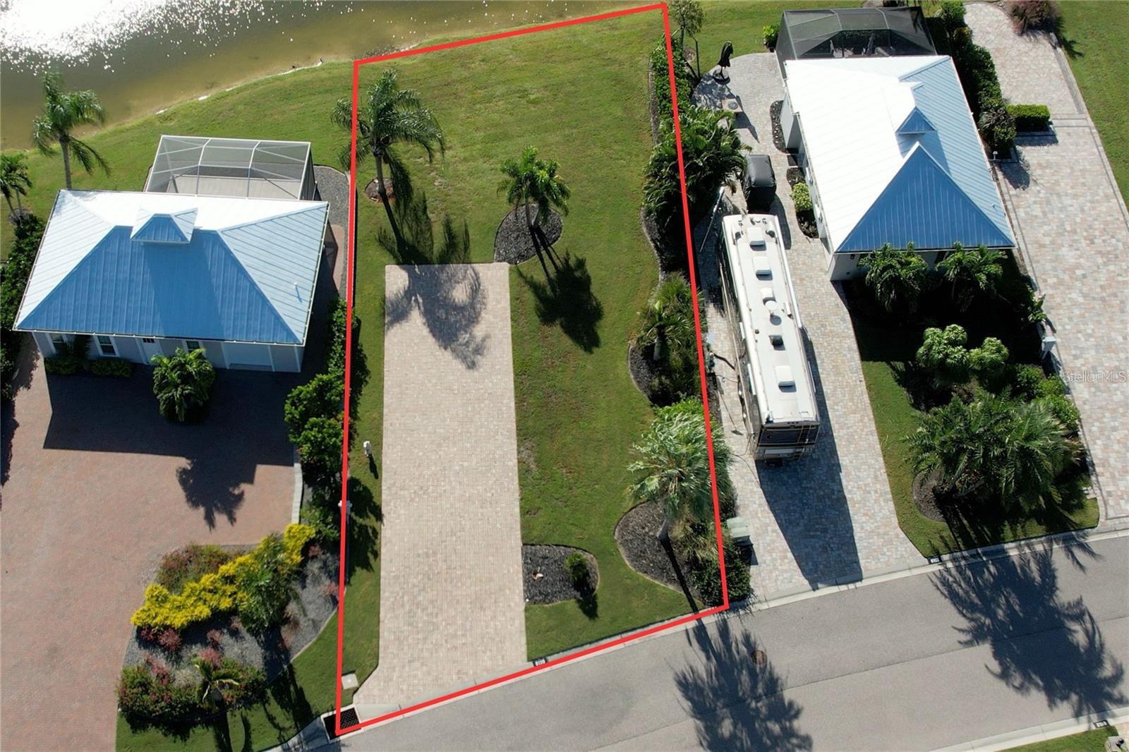 THORNTON CRK MOTORCOACH RESIDENCE - Land