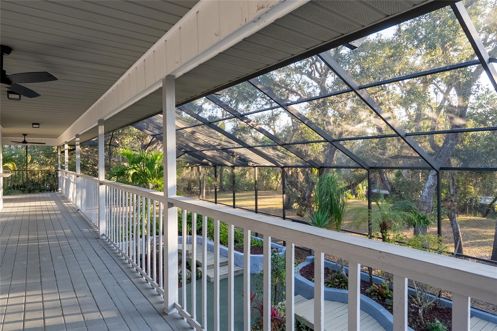 NORTH VENICE FARMS AND EVERGLA-667100 - Residential