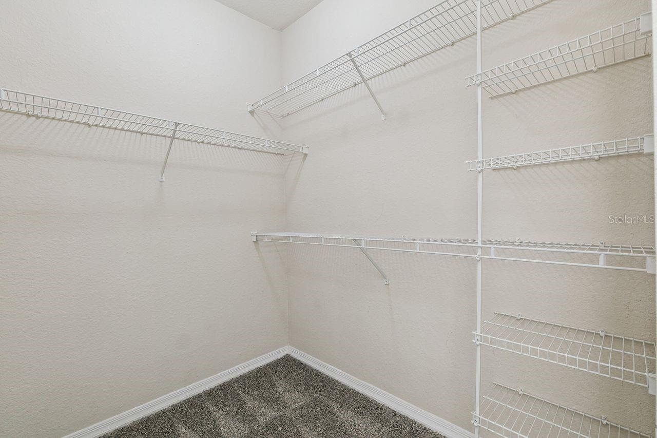 VISCONTI WEST CONDO - Residential