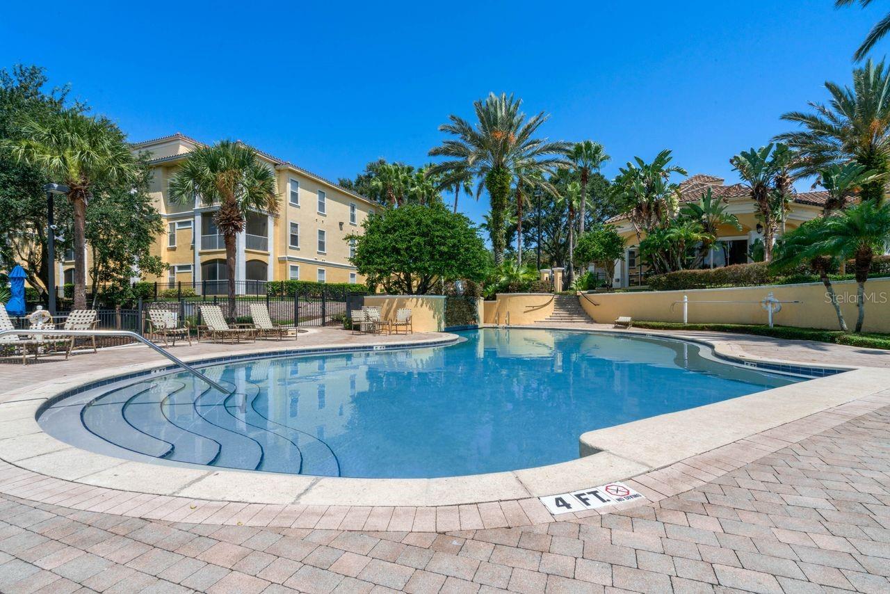 VISCONTI WEST CONDO - Residential