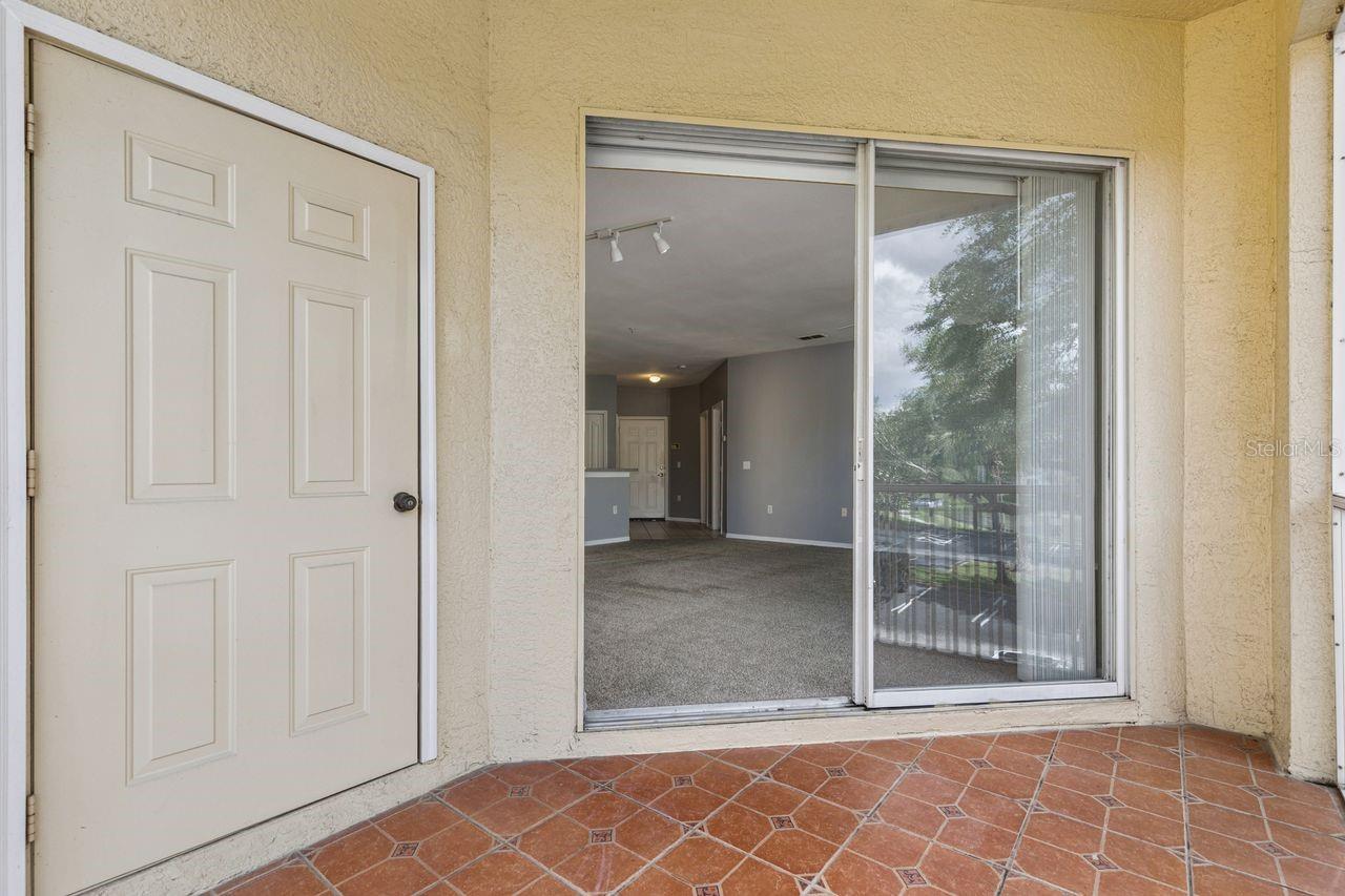 VISCONTI WEST CONDO - Residential