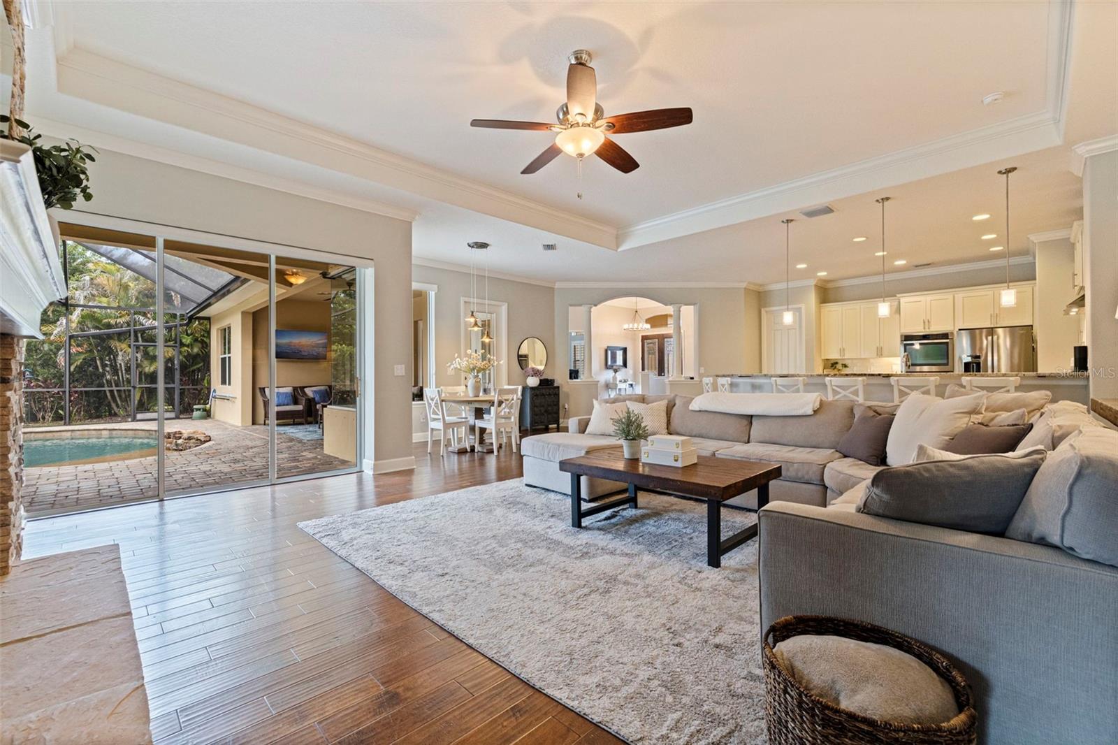 FOXWOOD ESTATES - Residential