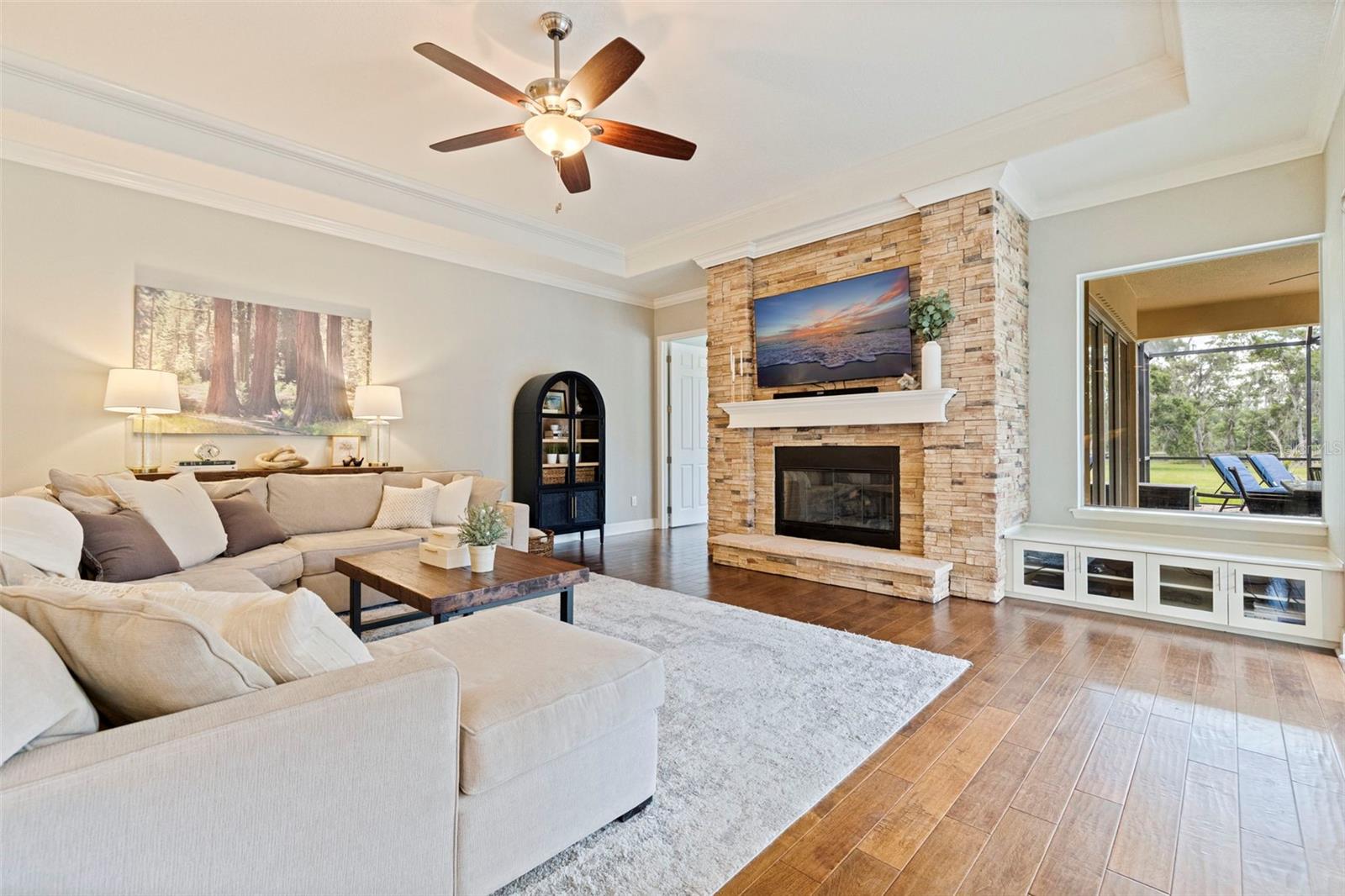 FOXWOOD ESTATES - Residential