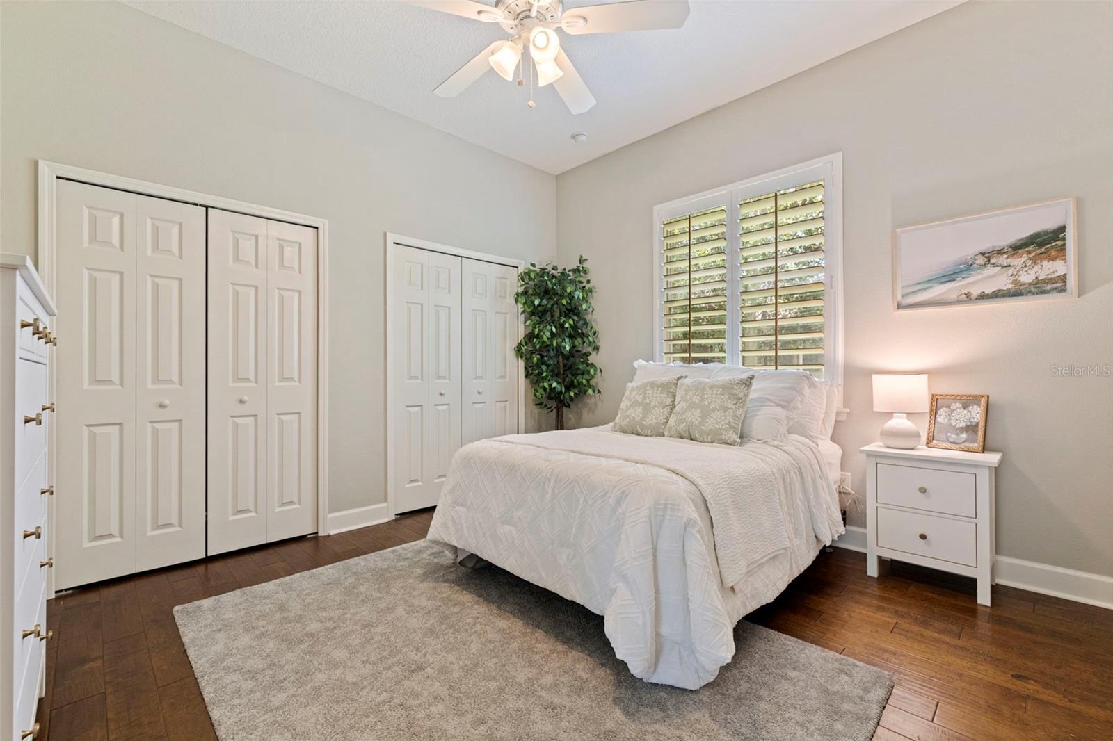 FOXWOOD ESTATES - Residential