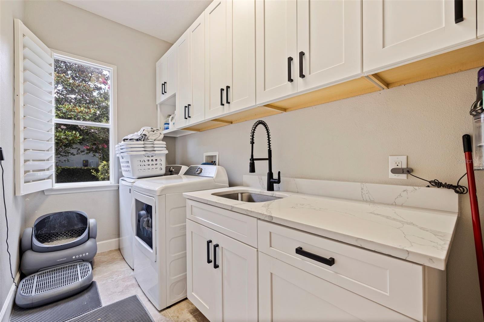 FOXWOOD ESTATES - Residential