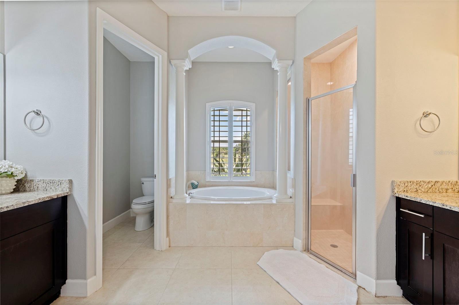 FOXWOOD ESTATES - Residential