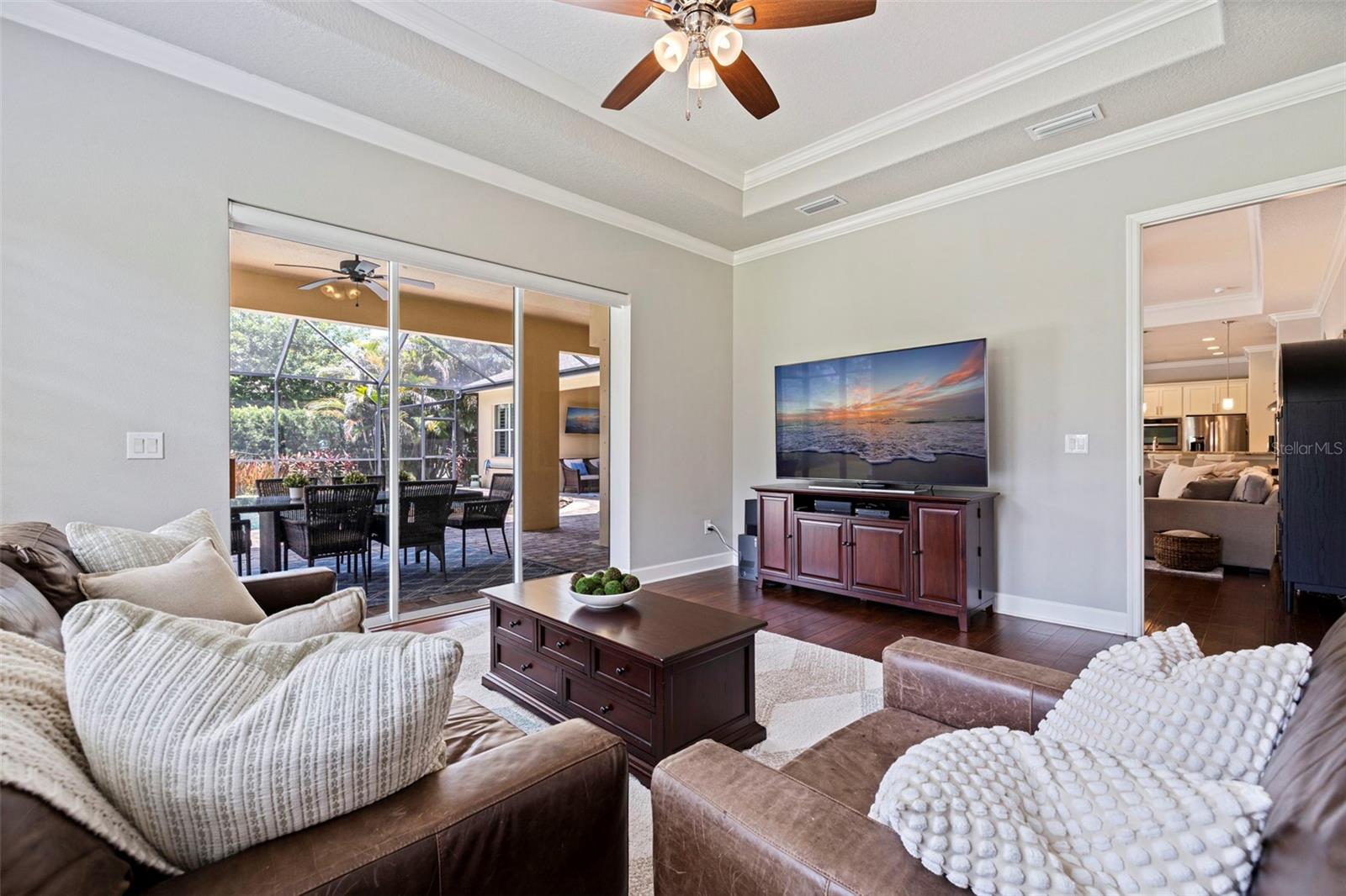 FOXWOOD ESTATES - Residential