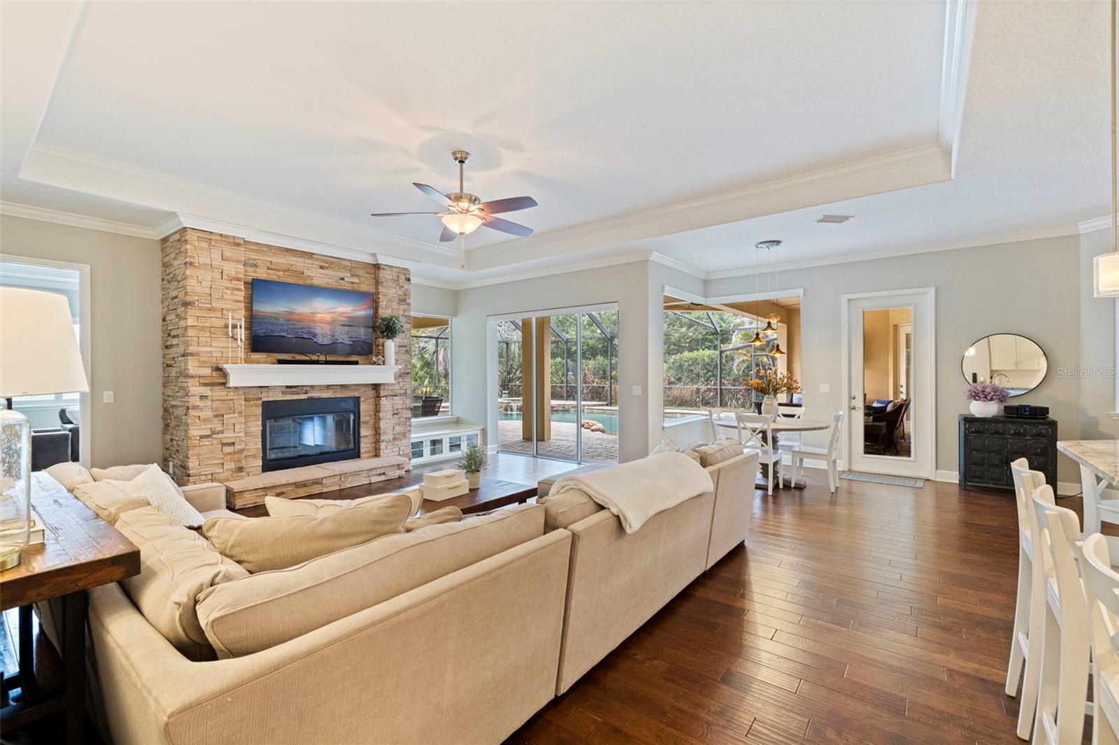 FOXWOOD ESTATES - Residential