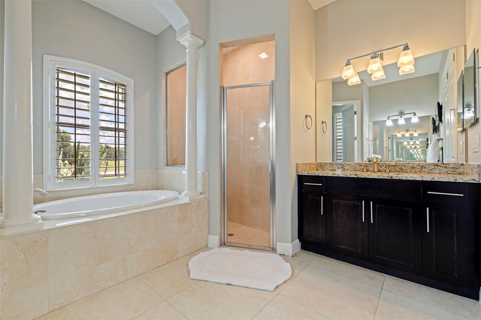 FOXWOOD ESTATES - Residential