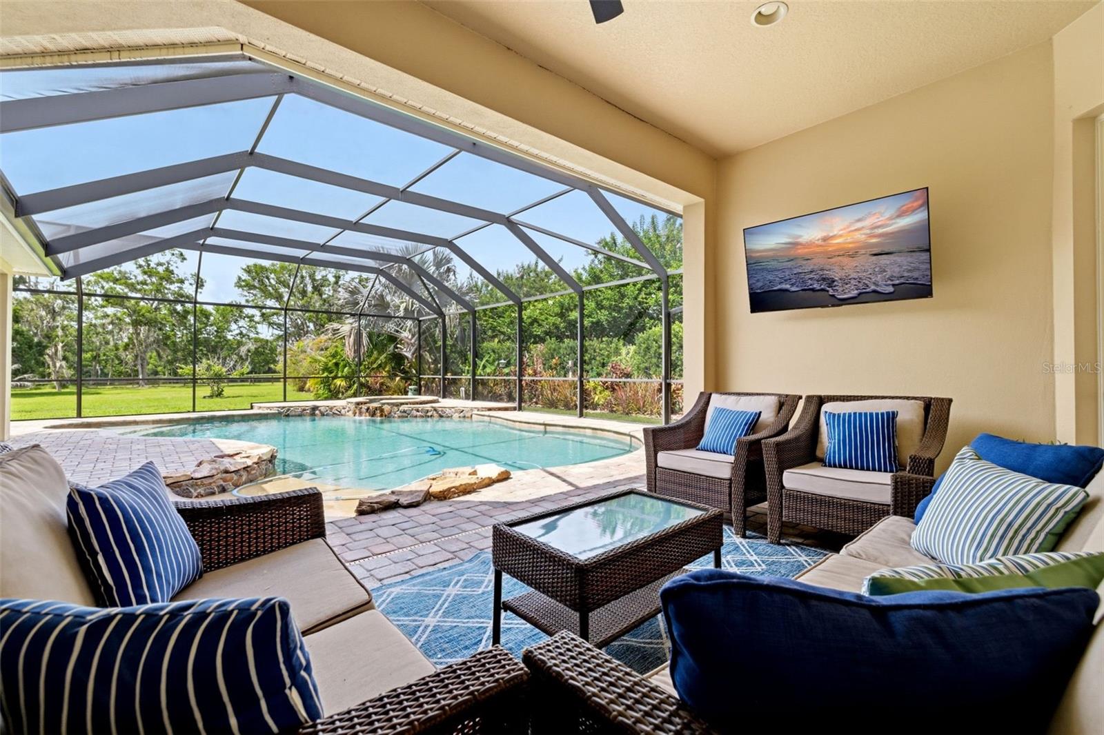 FOXWOOD ESTATES - Residential