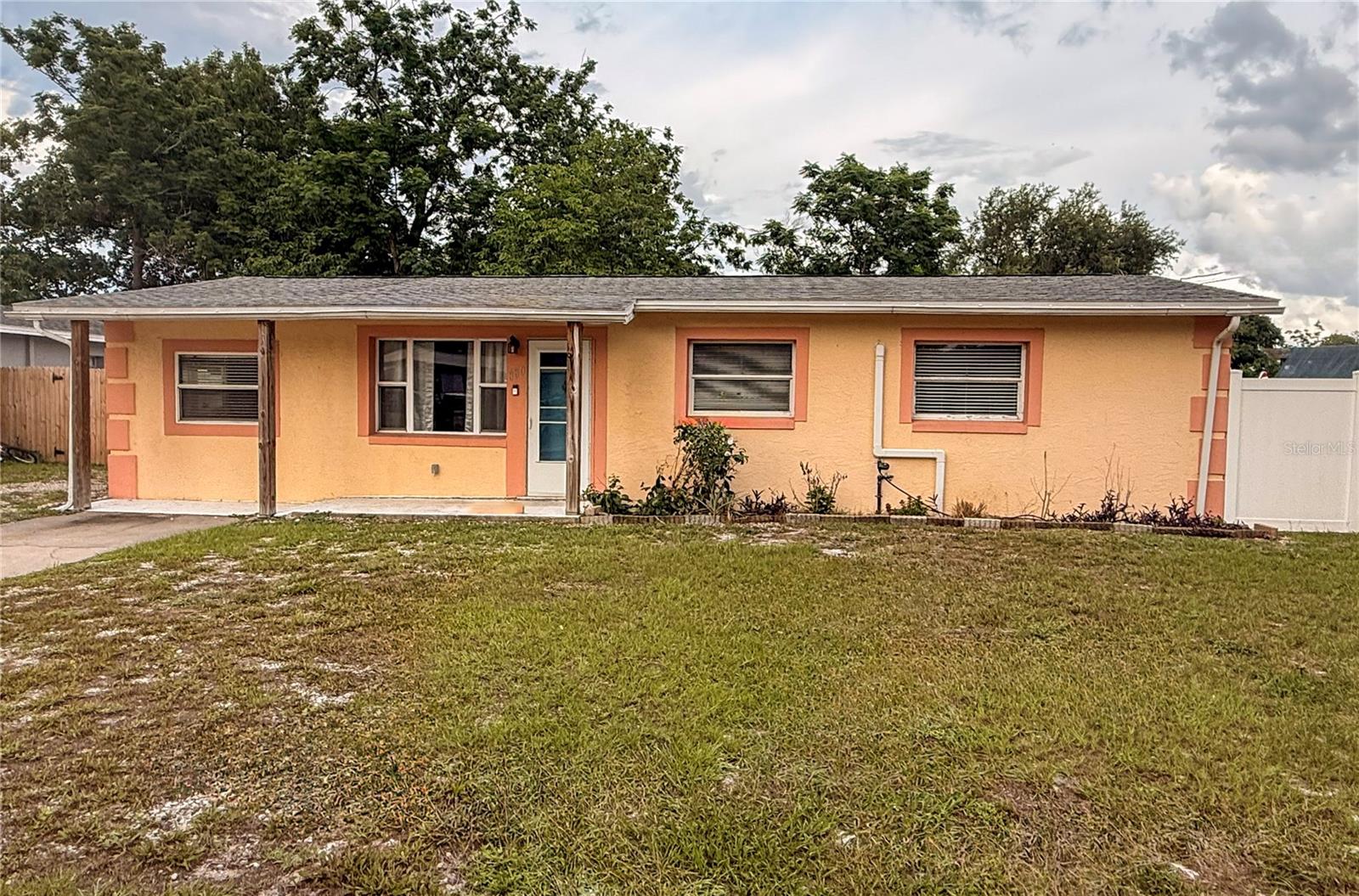 GOLDEN ISLE - Residential