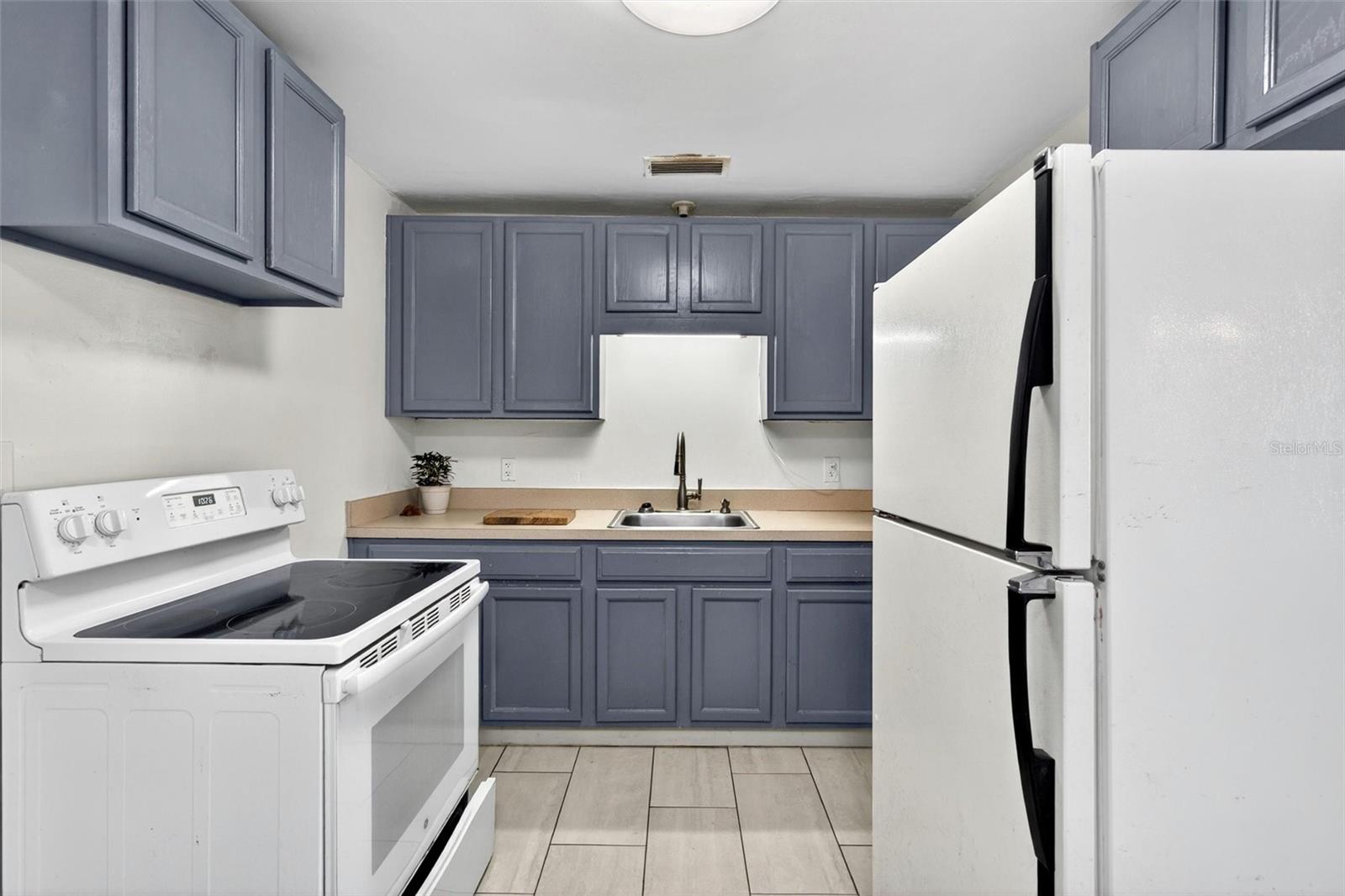 OCEAN GRVS - Residential
