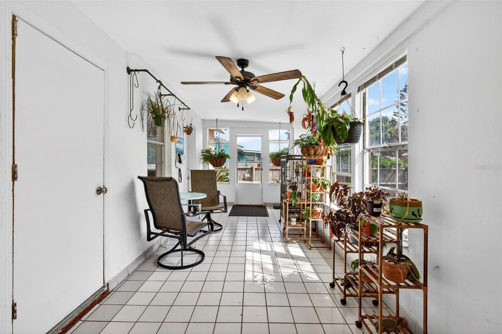 OCEAN GRVS - Residential