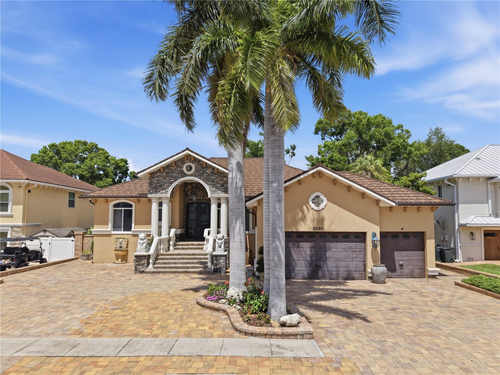 LAKE SEMINOLE PARK TRAILS - Residential