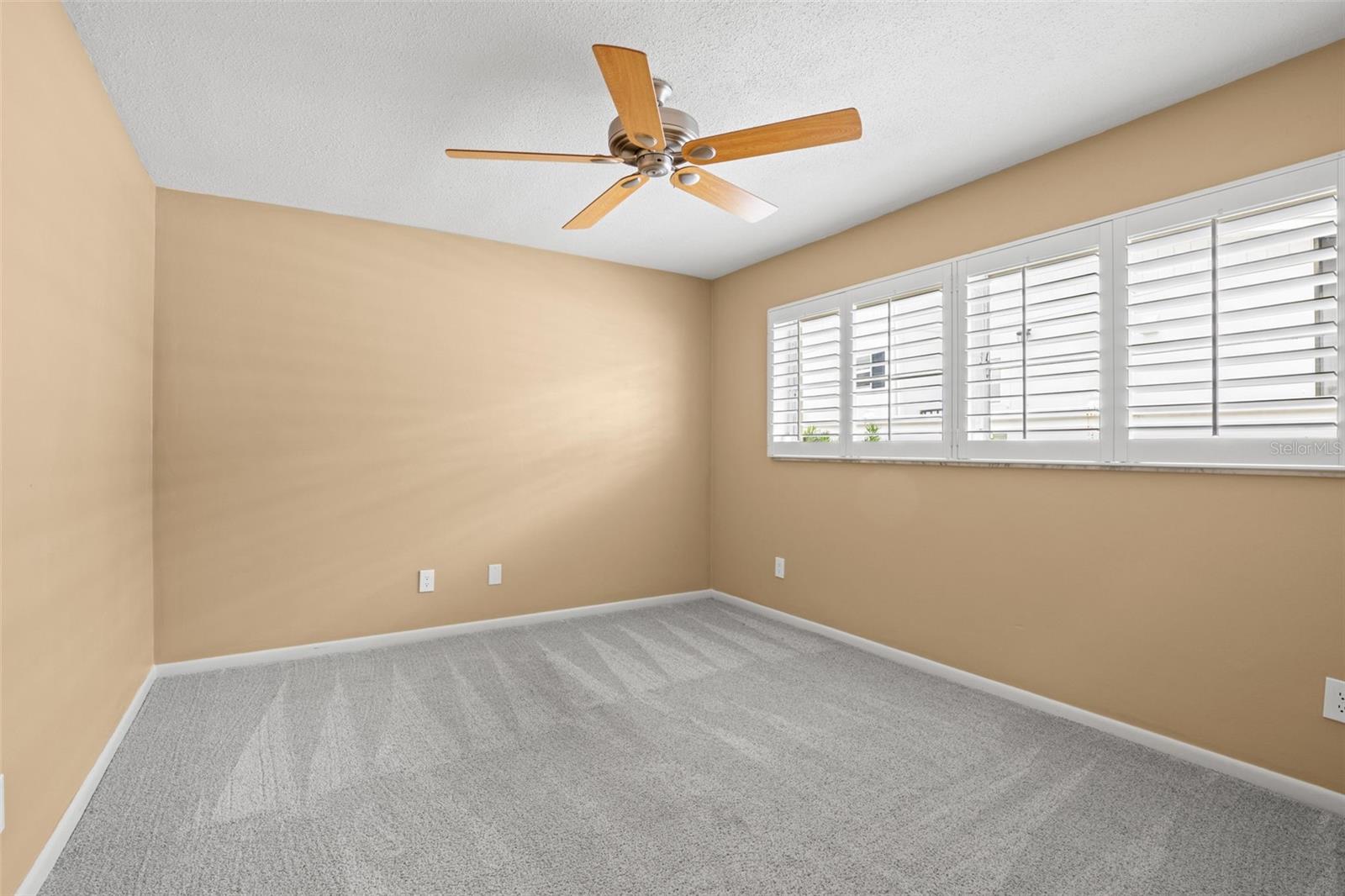 SEMINOLE LAKE GOLF & COUNTRY CLUB ESTATES - Residential