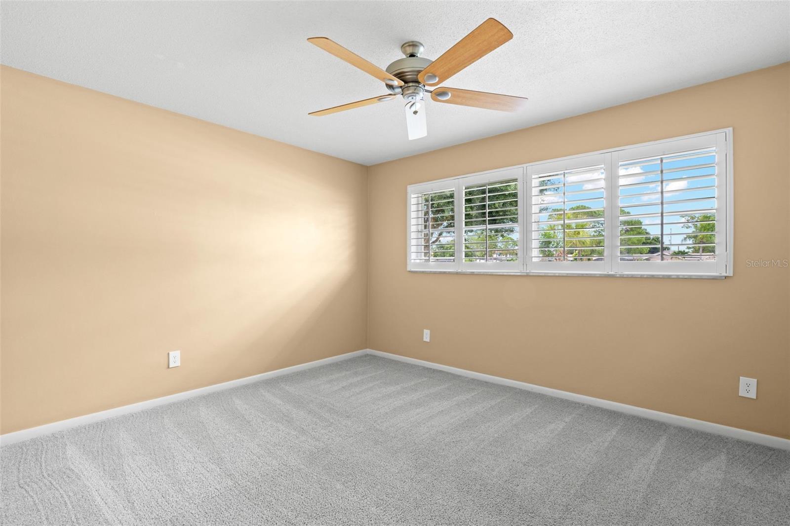 SEMINOLE LAKE GOLF & COUNTRY CLUB ESTATES - Residential