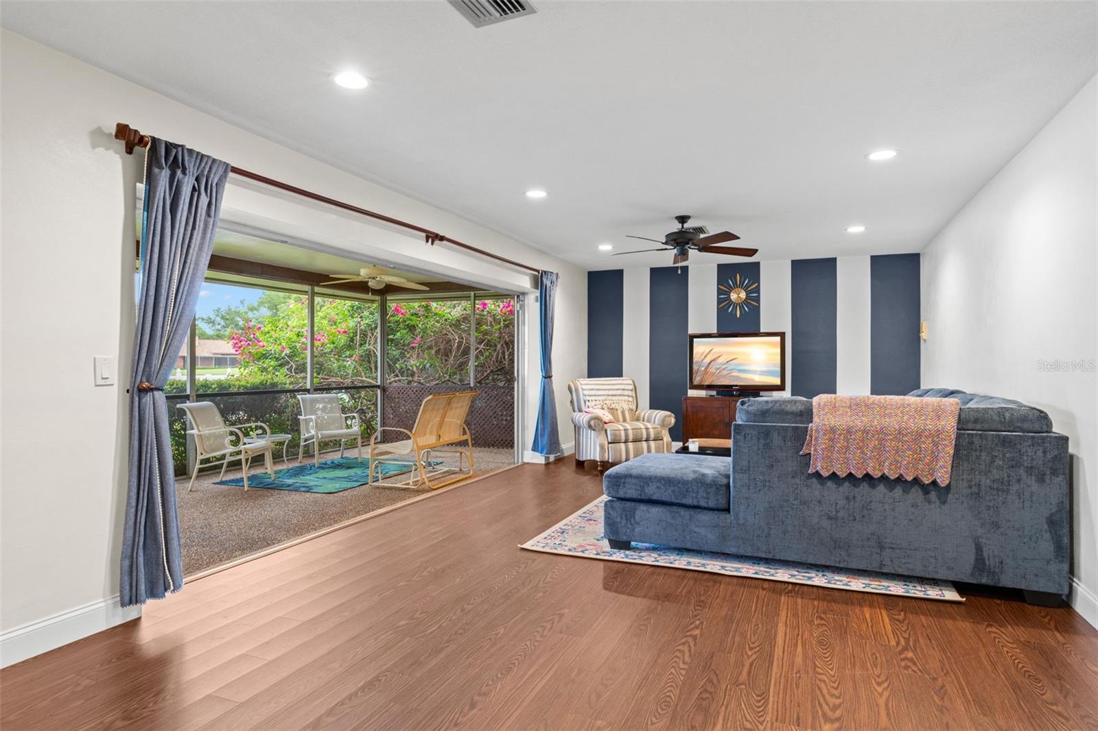 SEMINOLE LAKE GOLF & COUNTRY CLUB ESTATES - Residential