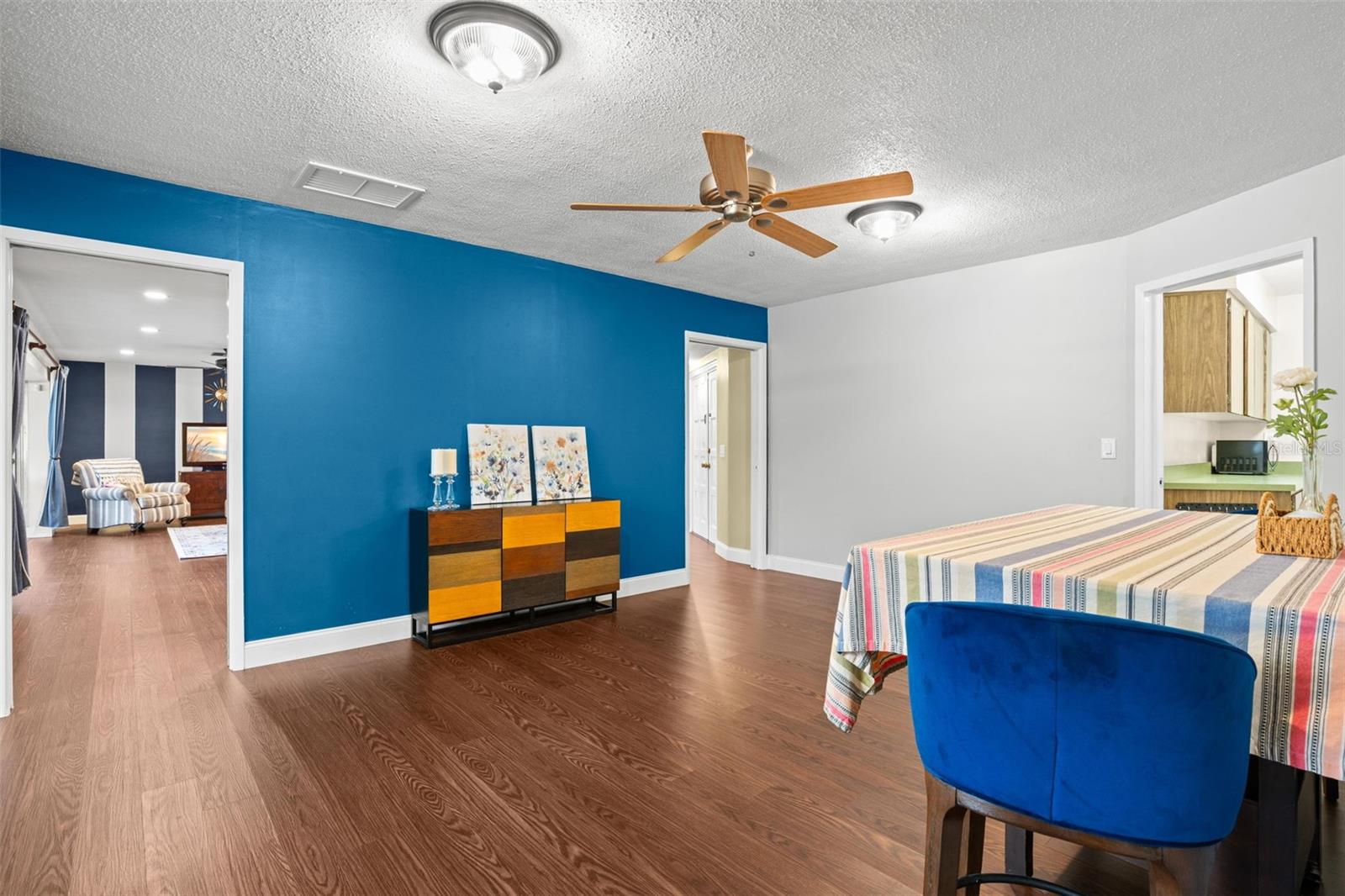 SEMINOLE LAKE GOLF & COUNTRY CLUB ESTATES - Residential