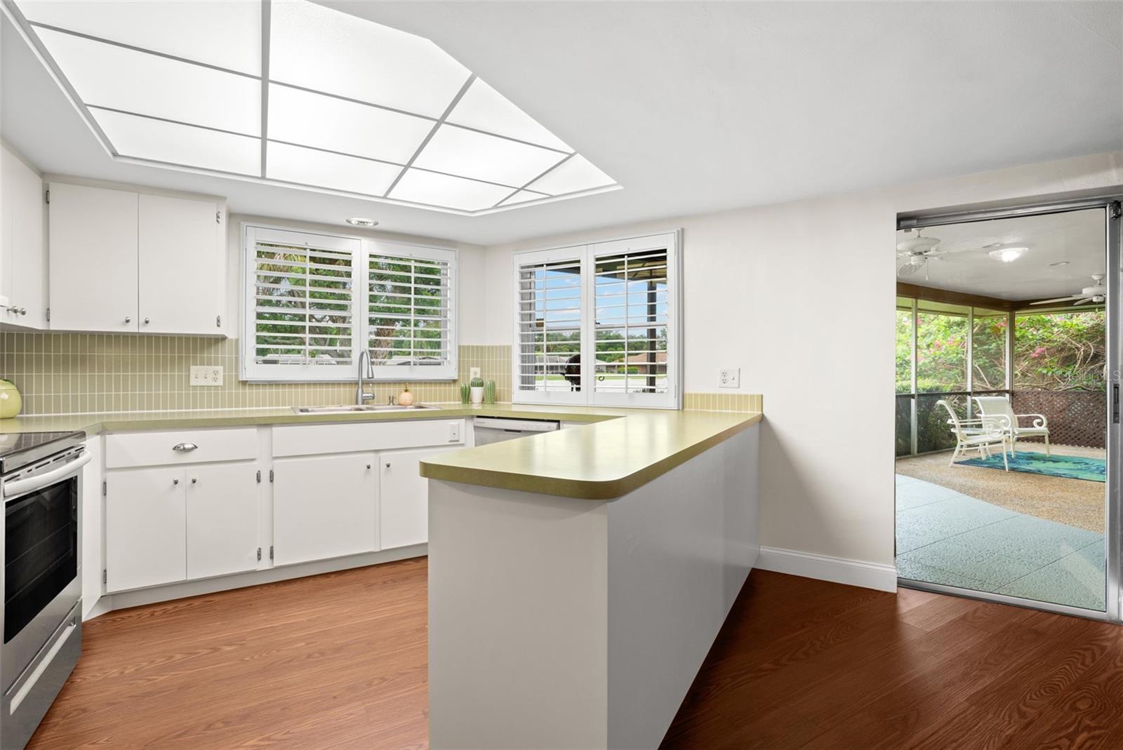 SEMINOLE LAKE GOLF & COUNTRY CLUB ESTATES - Residential