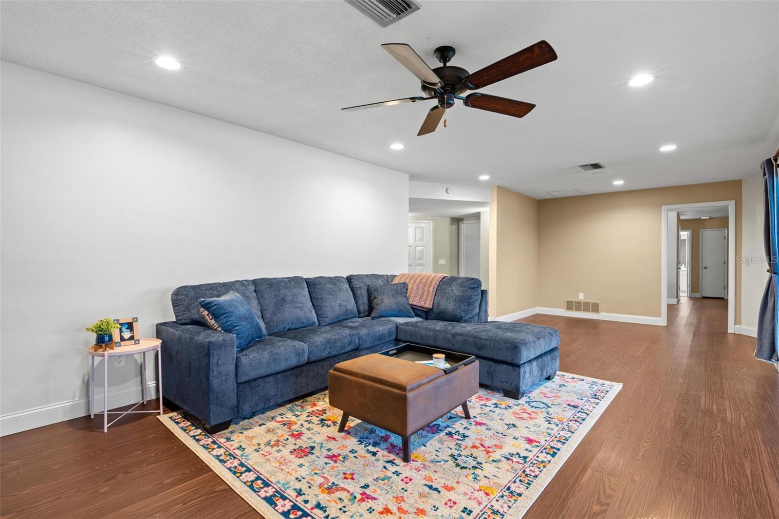 SEMINOLE LAKE GOLF & COUNTRY CLUB ESTATES - Residential