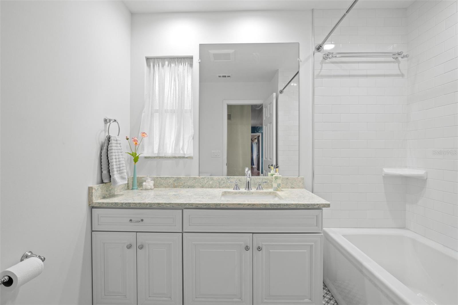 SEMINOLE LAKE GOLF & COUNTRY CLUB ESTATES - Residential
