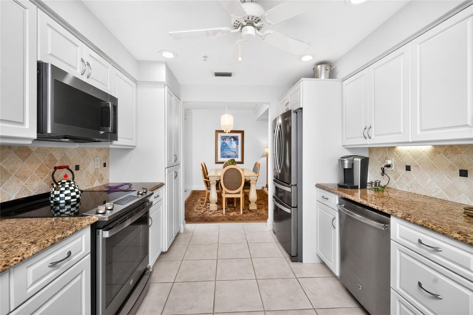 HARBOR WALK PH 02 - Residential