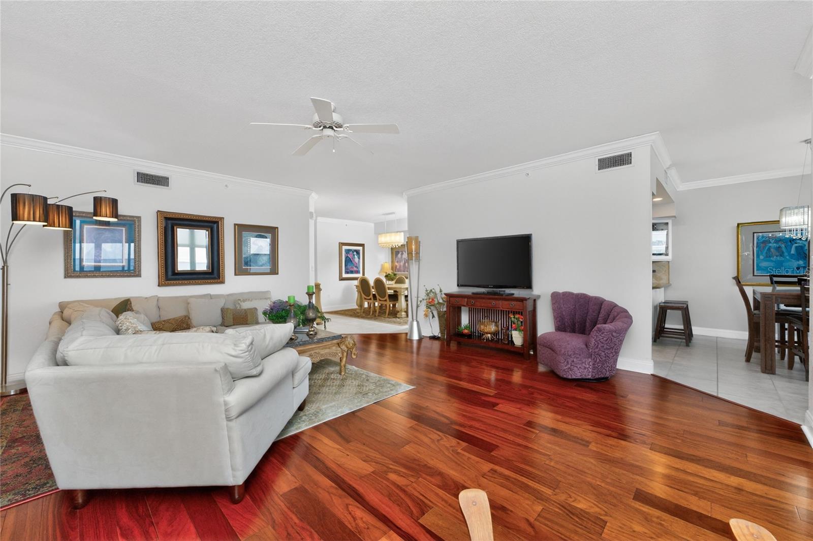 HARBOR WALK PH 02 - Residential