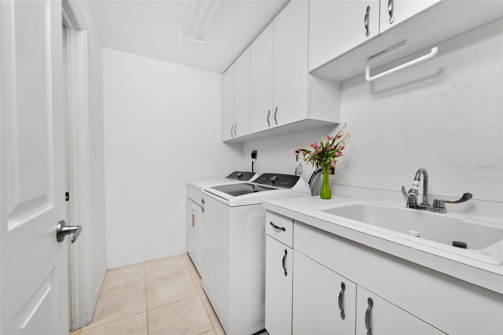 HARBOR WALK PH 02 - Residential