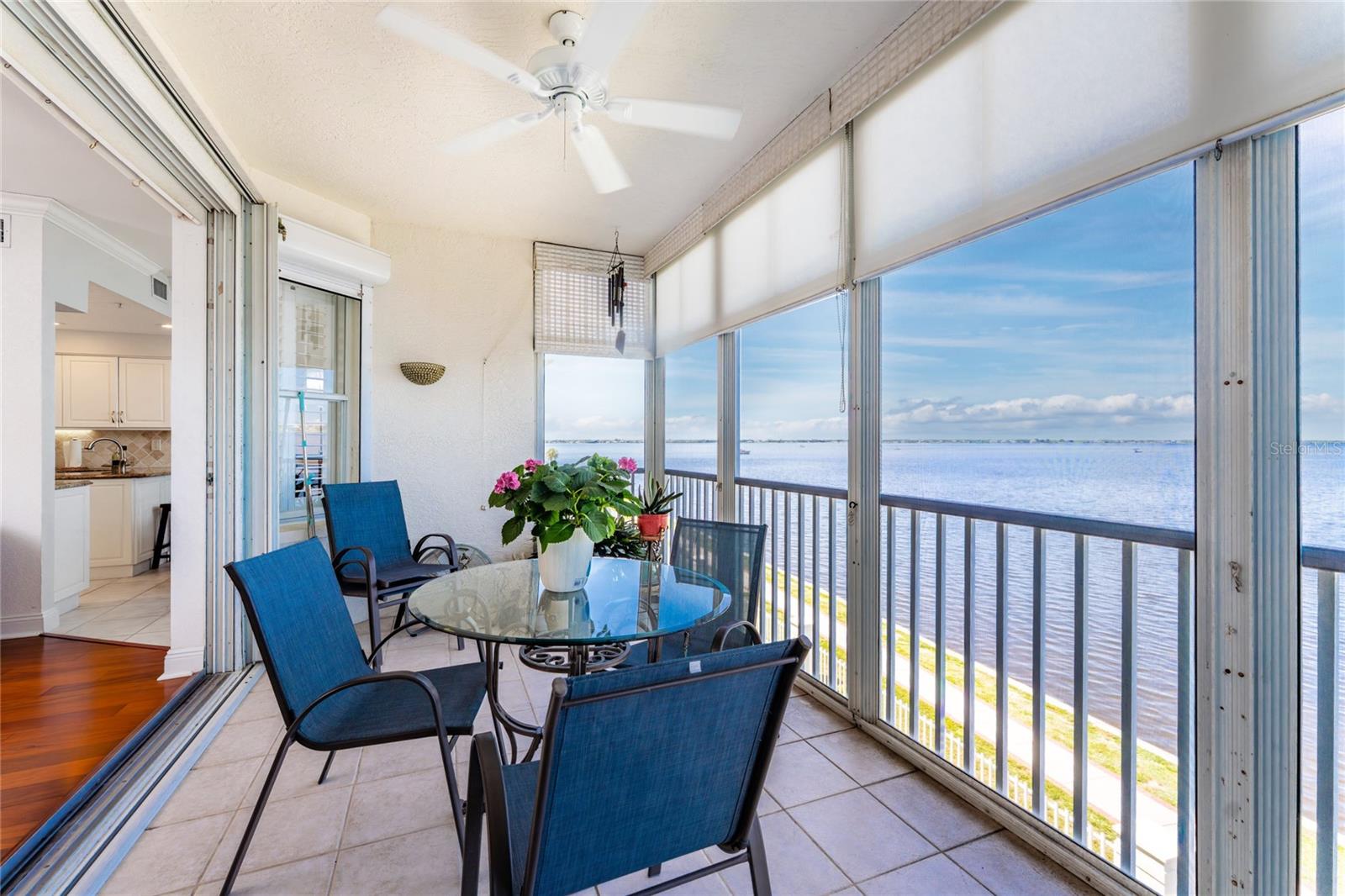 HARBOR WALK PH 02 - Residential
