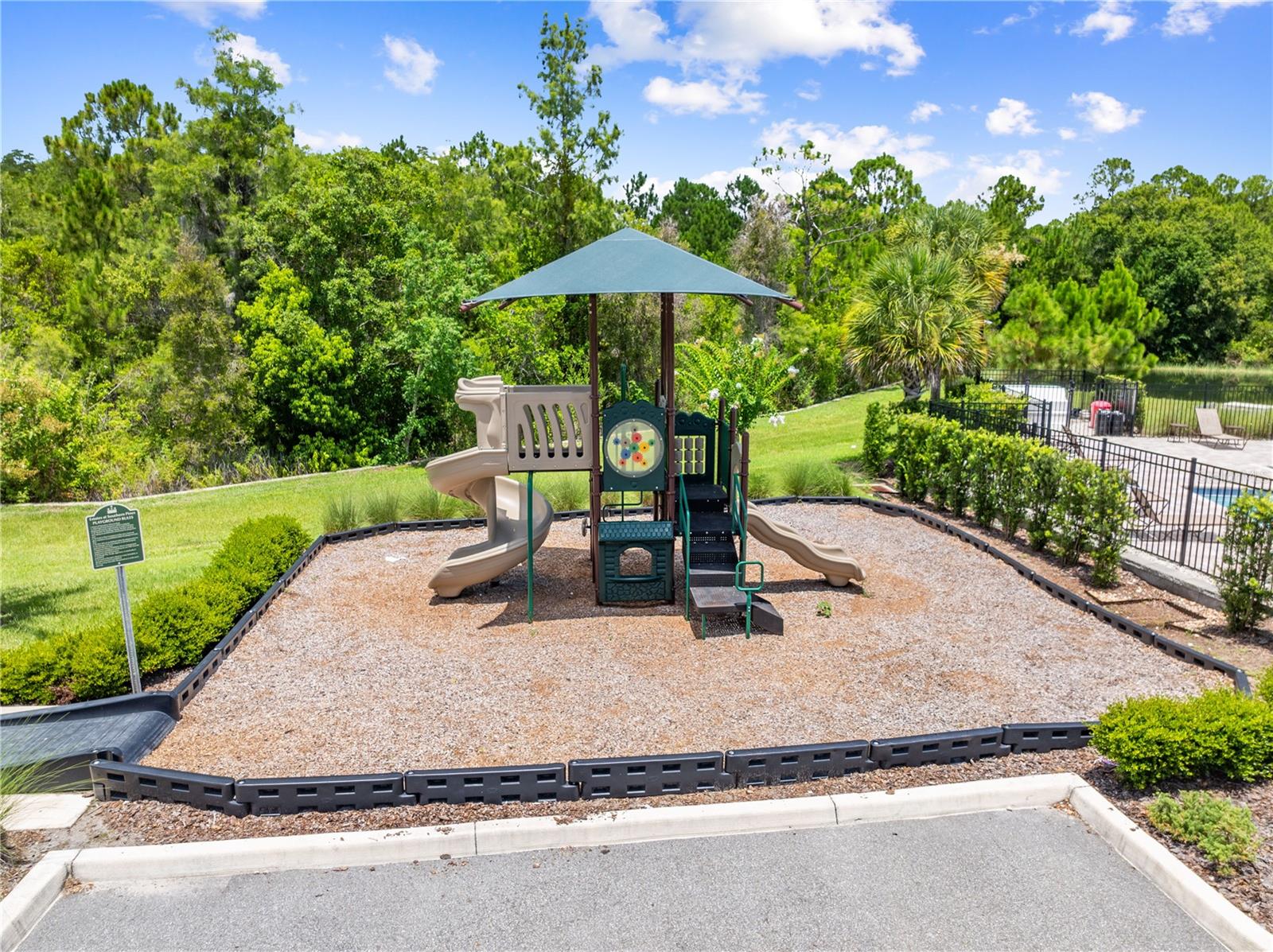 ESTATES AT SOUTHERN PINES - Residential