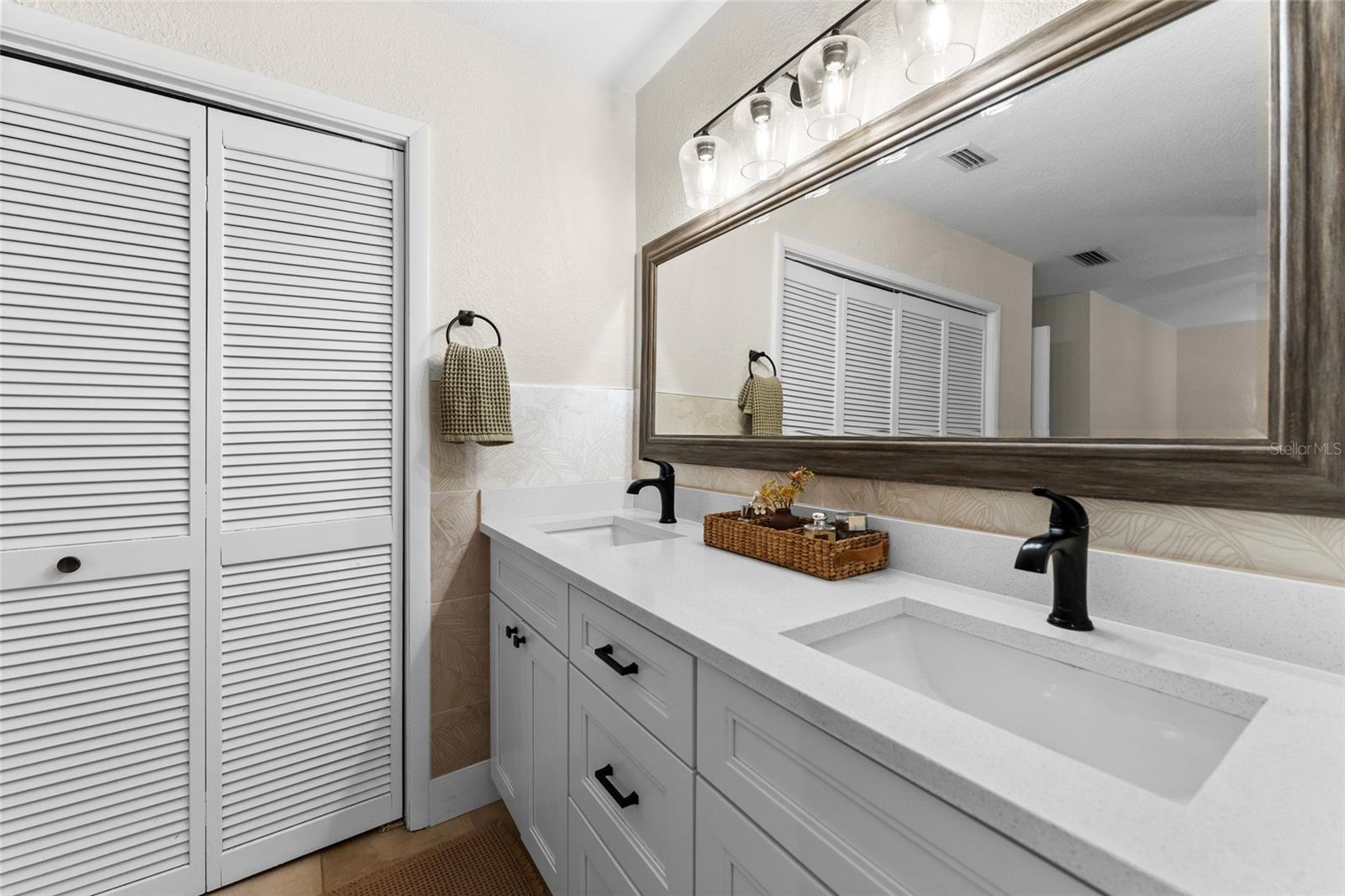 TOWNN COUNTRY PARK SEC 9 UN 06 - Residential