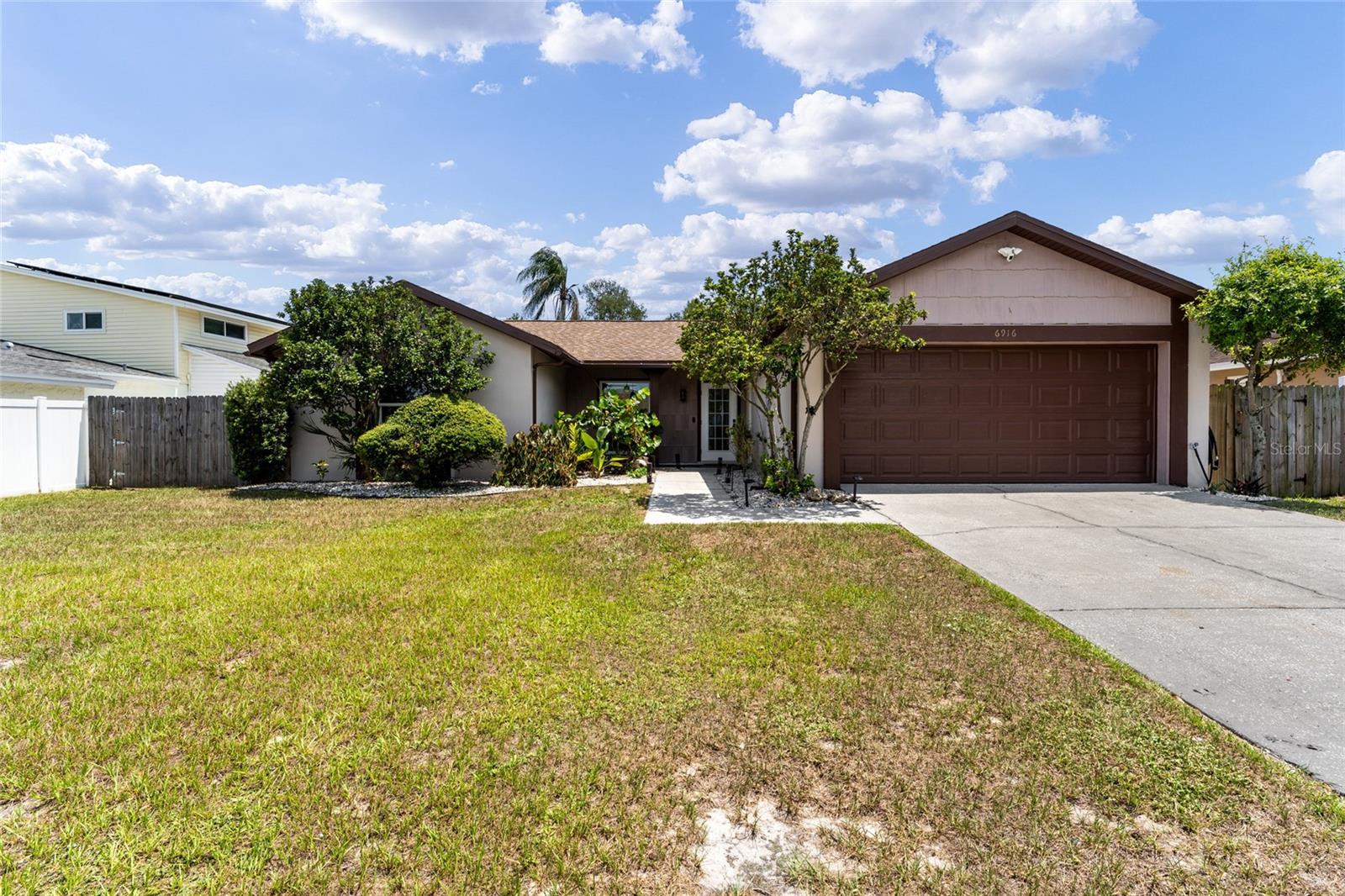 TOWNN COUNTRY PARK SEC 9 UN 06 - Residential