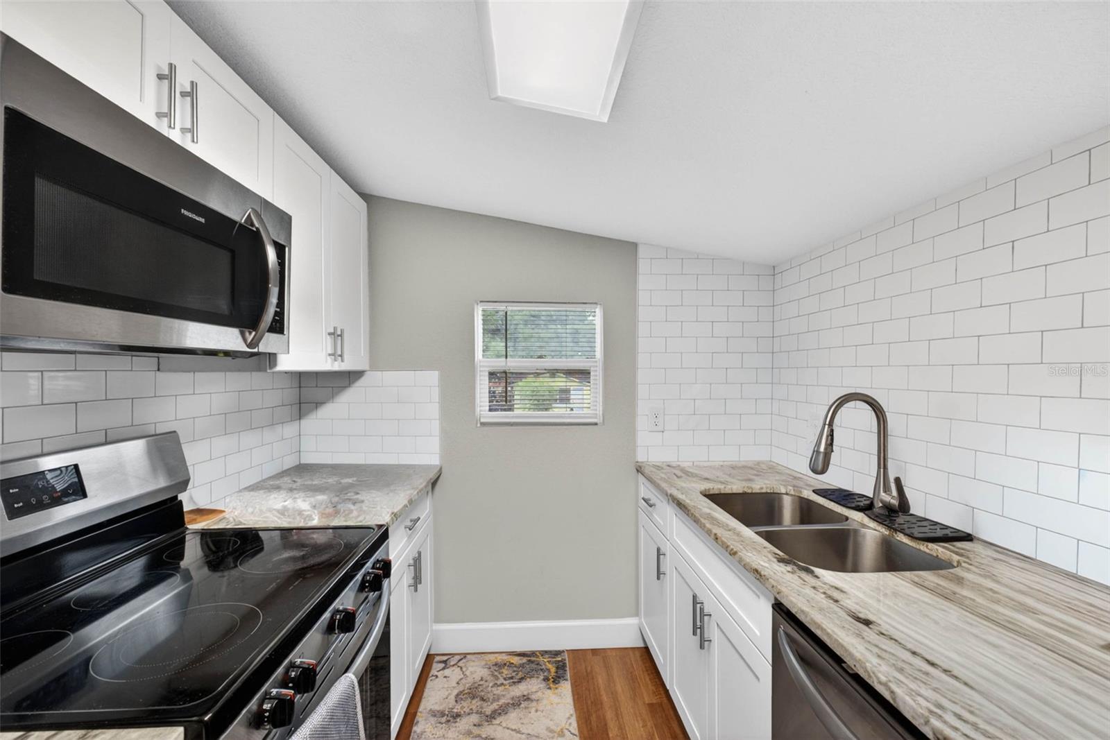 TWIN LAKE PARK RESUB - Residential
