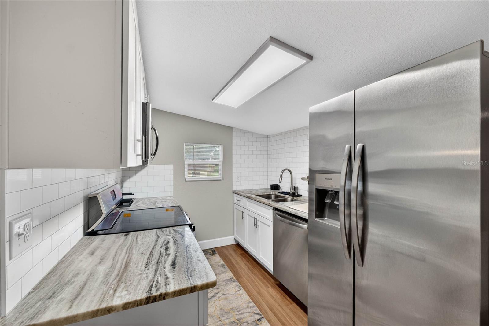 TWIN LAKE PARK RESUB - Residential