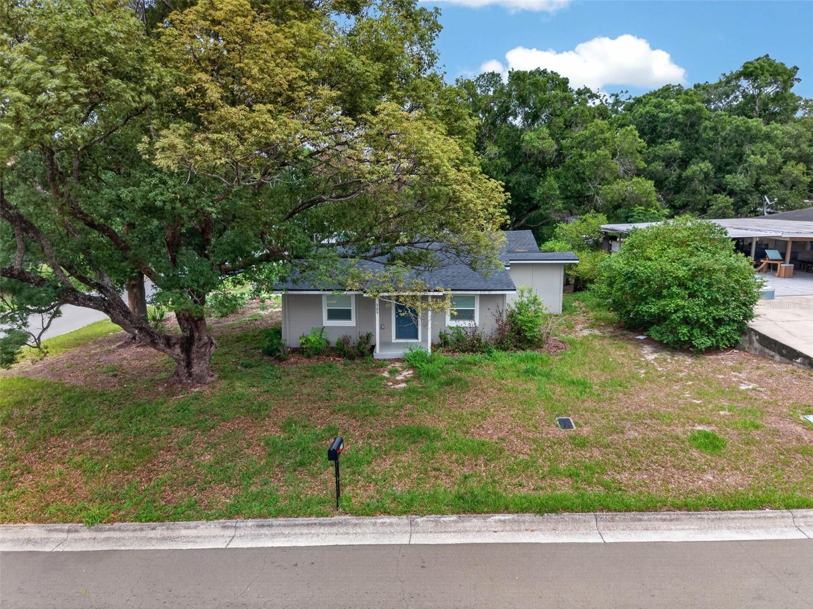 TWIN LAKE PARK RESUB - Residential