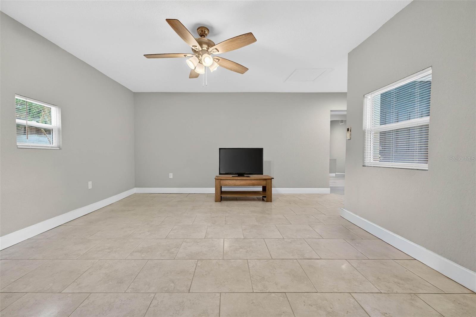 TWIN LAKE PARK RESUB - Residential