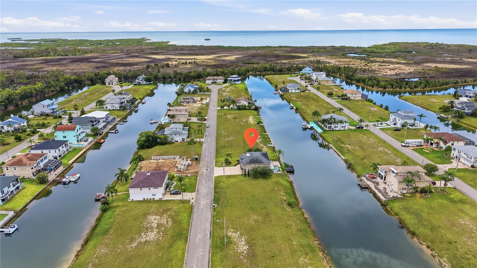 HERNANDO BEACH - Land