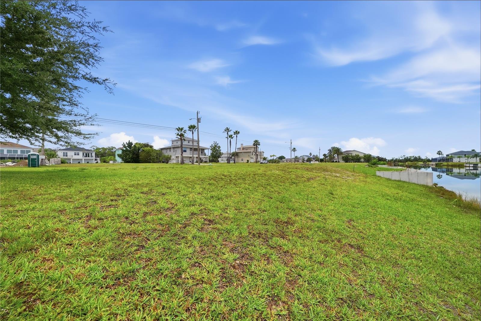 HERNANDO BEACH - Land