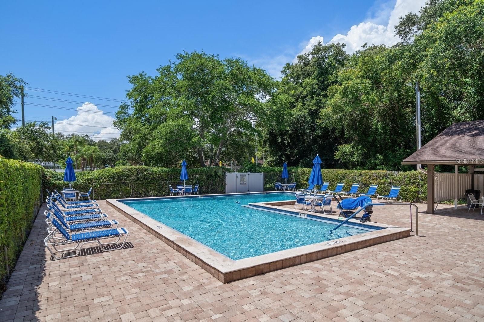 VILLAS OF BEACON GROVES - Residential Lease