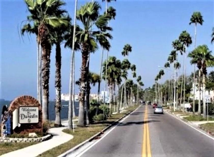VILLAS OF BEACON GROVES - Residential Lease