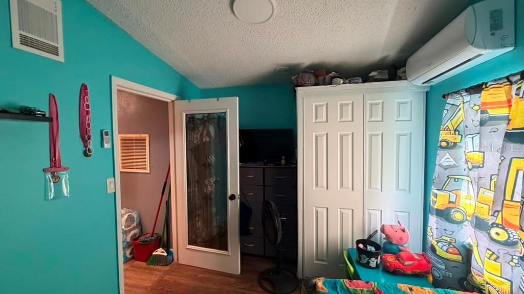 INTERNATIONAL BASS LAKE RESORT PH 01 - Residential