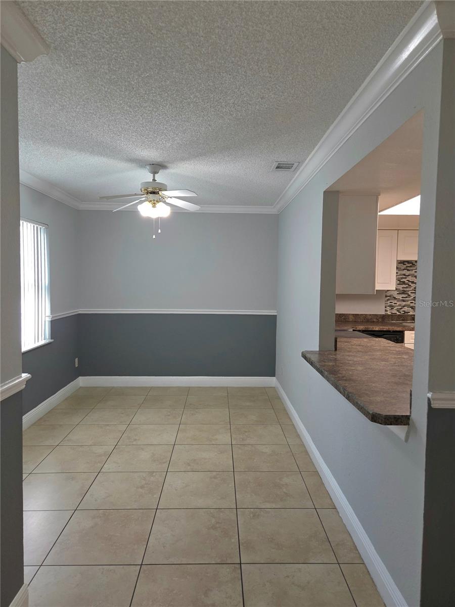 HAWTHORNE VLG CONDO - Residential