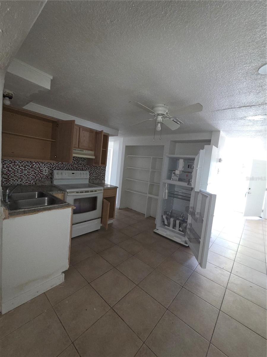 MELODIE HILLS - Residential Lease