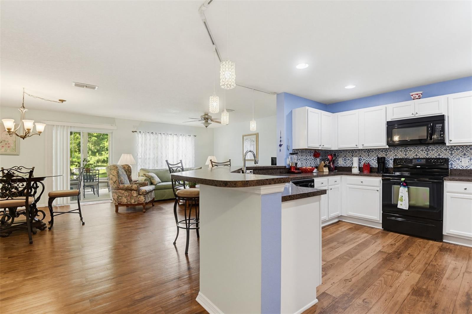 LANDINGS AT SUGAR MILL - Residential