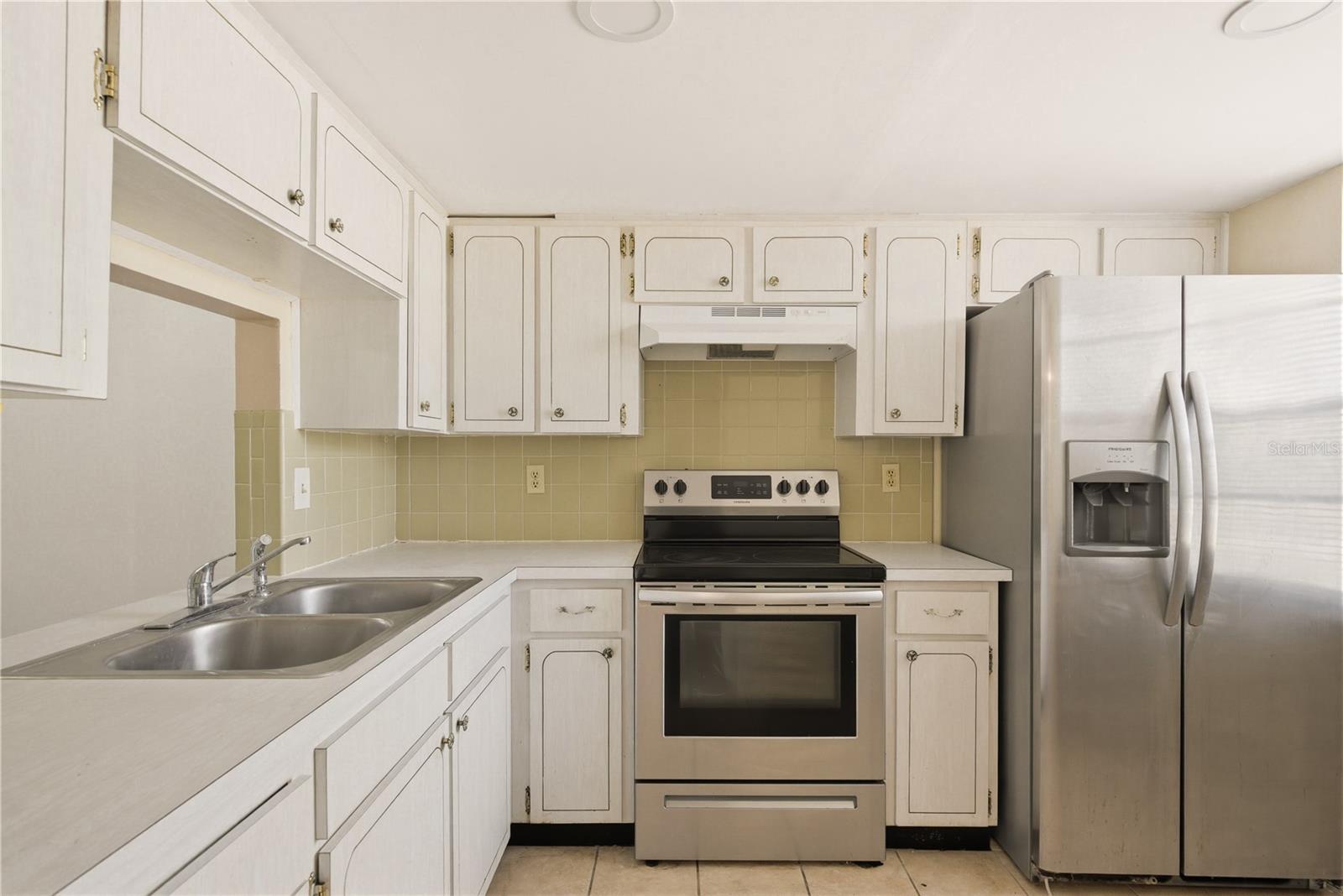 GARDENS BEACON SQUARE - Residential