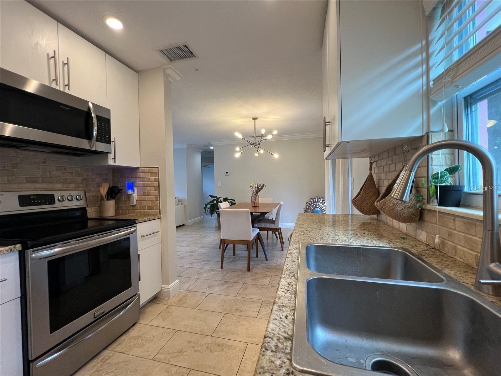 COQUINA KEY SEC 1 - Residential Lease
