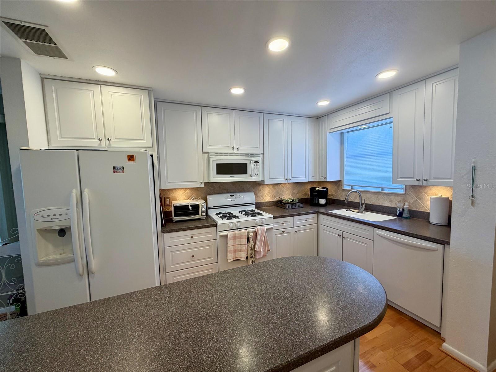 TOWN SHORES OF GULFPORT - Residential