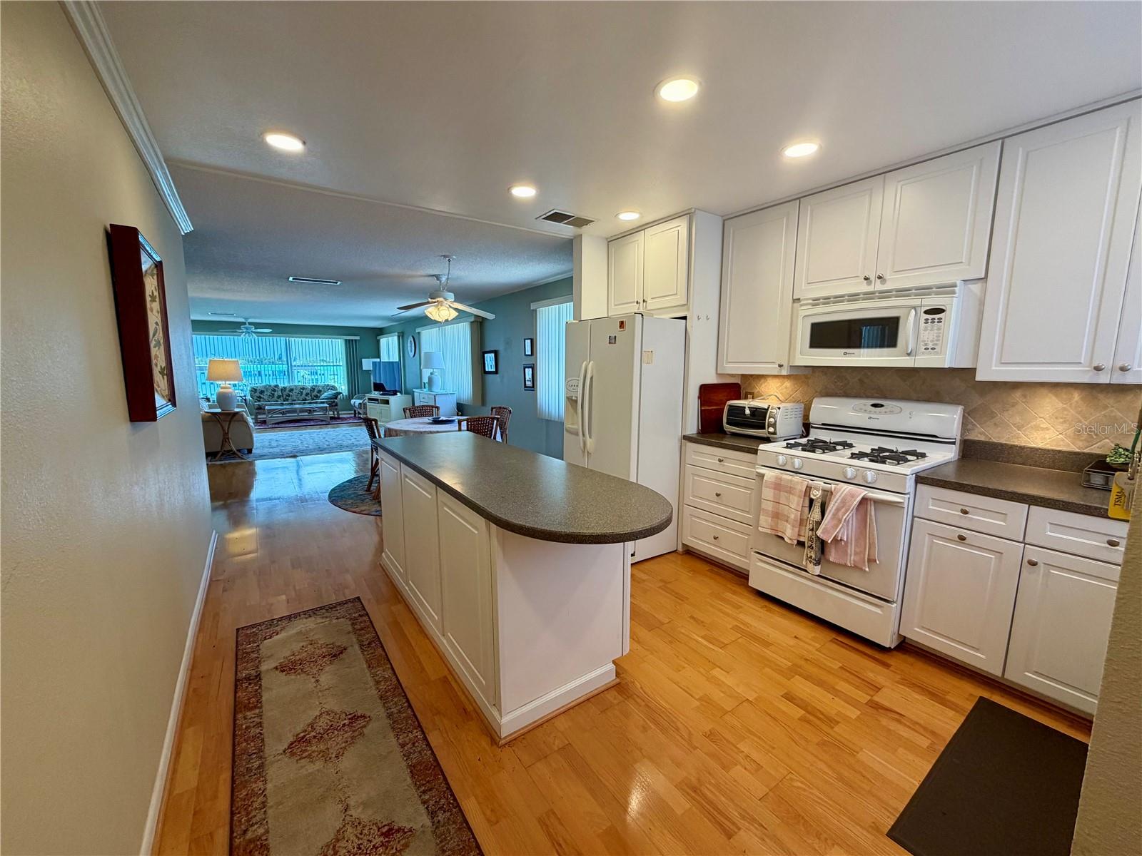 TOWN SHORES OF GULFPORT - Residential
