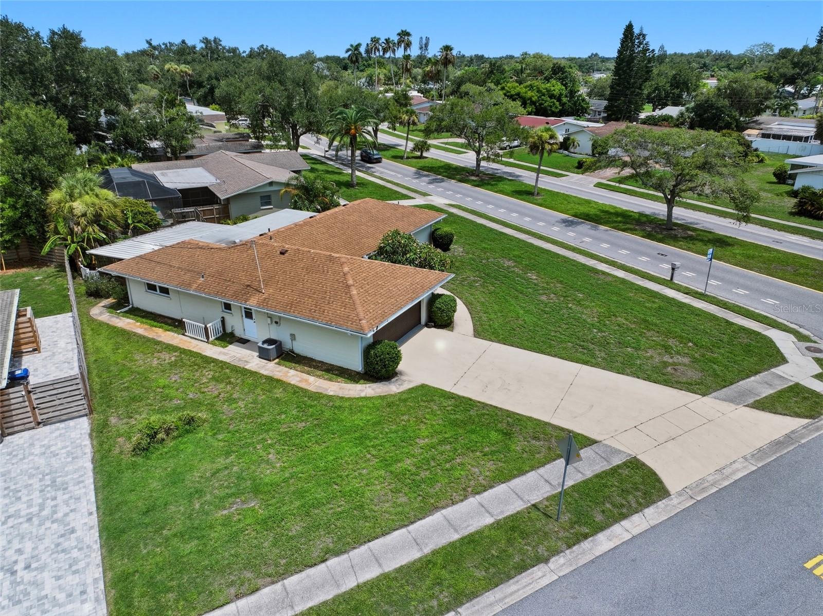 GULF GATE UNIT 6 - Residential