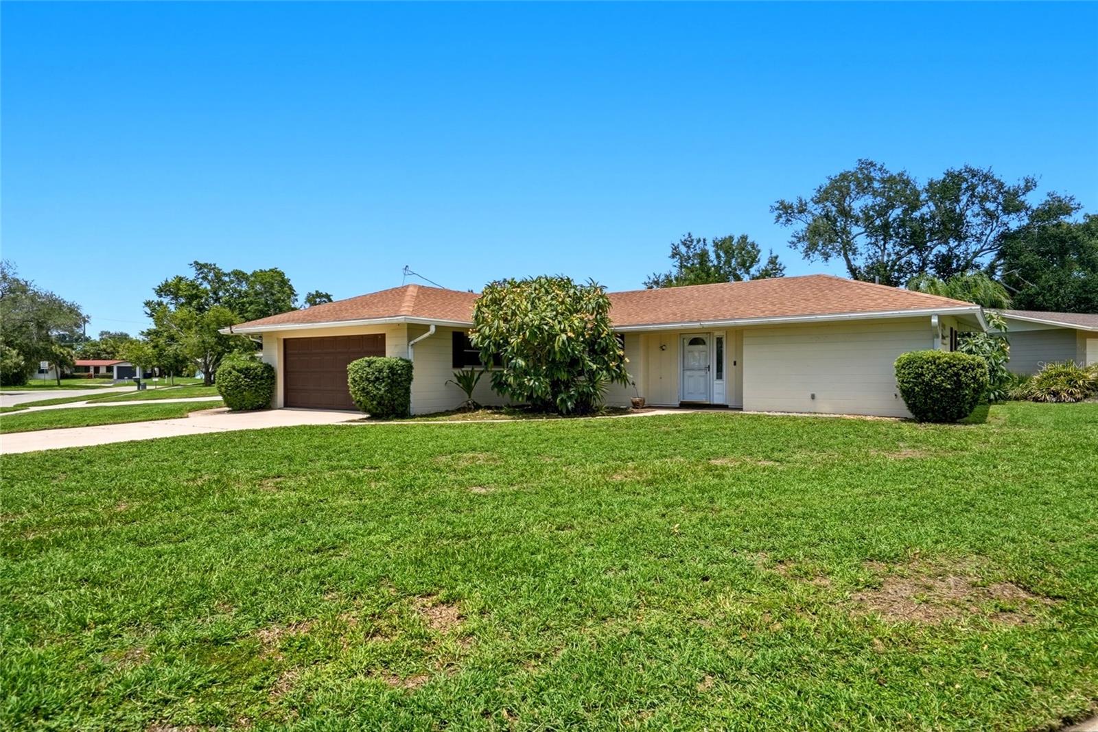GULF GATE UNIT 6 - Residential